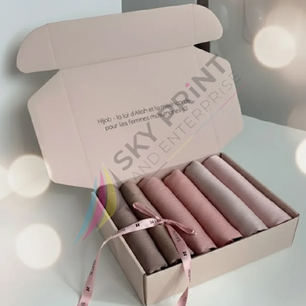 Kraft scarf box for delivery