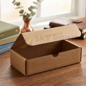 Printed shipping box with custom branding