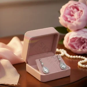 Custom earring jewellery boxes for retail and gifting in the UK